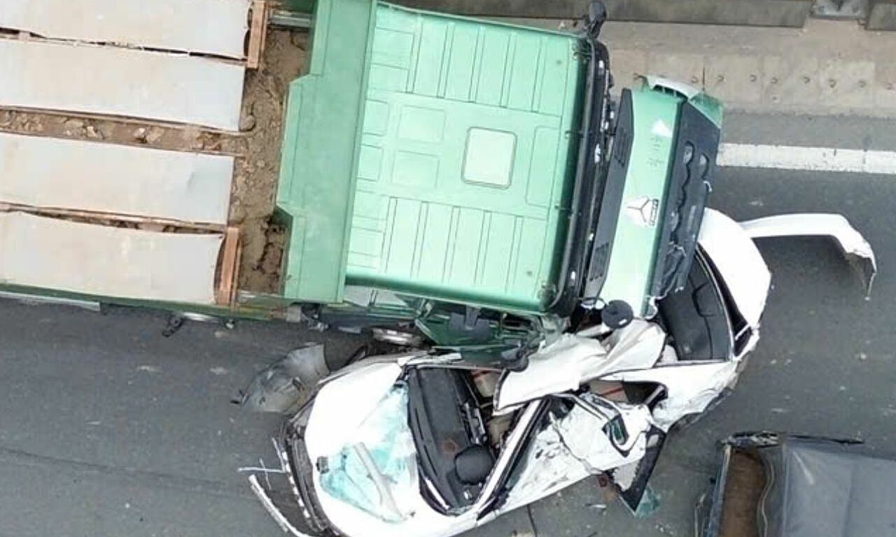 6-vehicle pile-up causes Ring Road 3 congestion