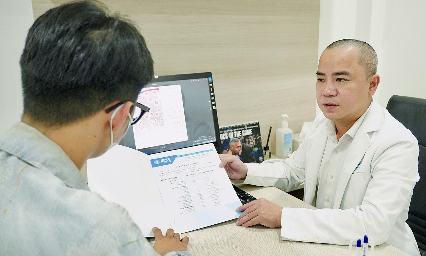 HIV infection after fleeting online encounters