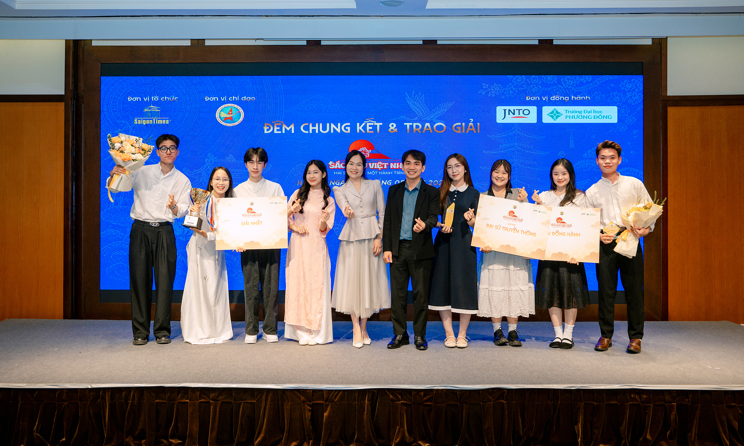 Students from Hanoi University of Industry win first prize in 'Colors of Vietnam - Japan' competition