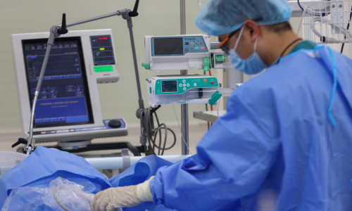 Proposal to spend nearly 6 trillion VND to increase healthcare worker allowances