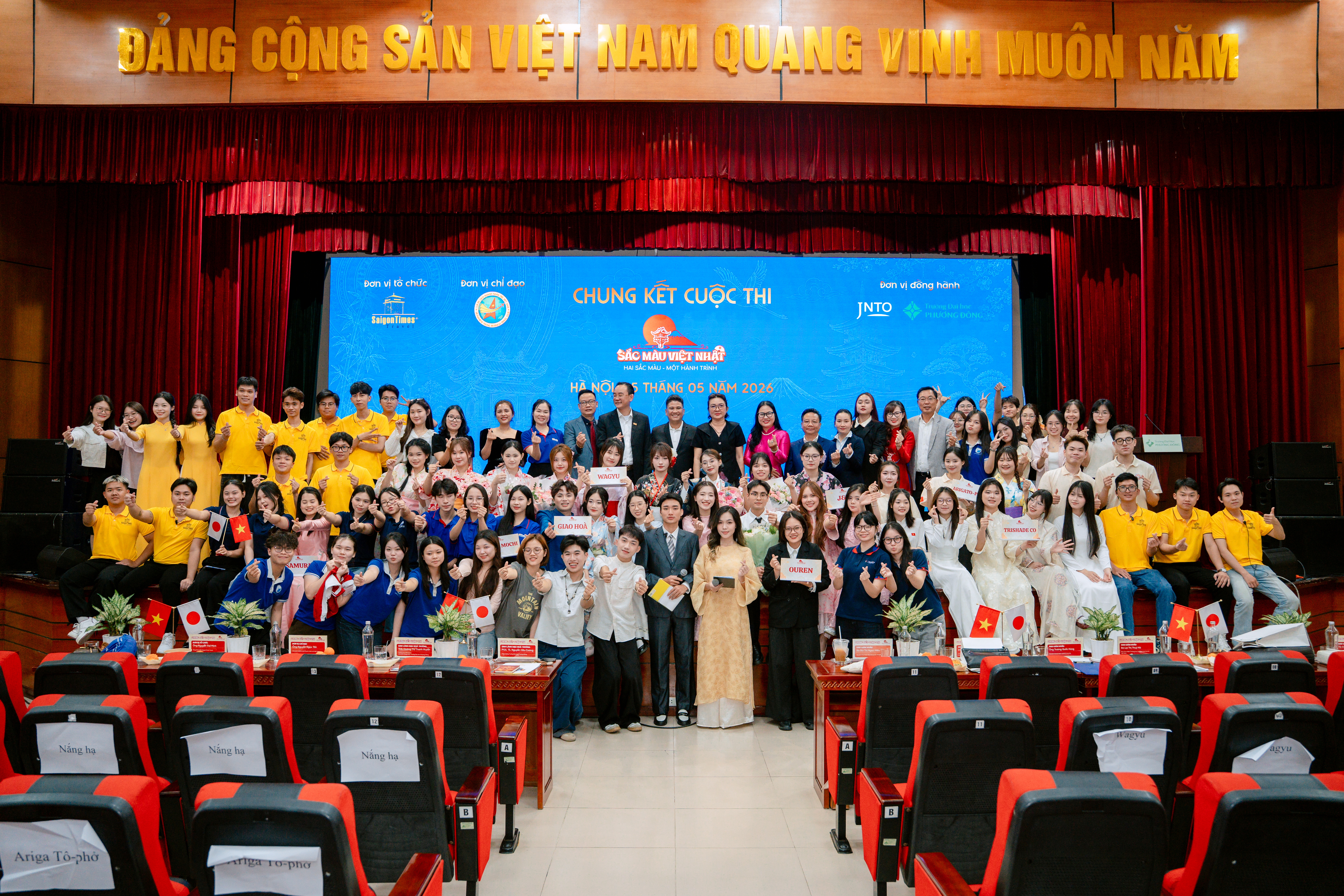 Nearly 50 students compete in 'Colors of Vietnam - Japan' final