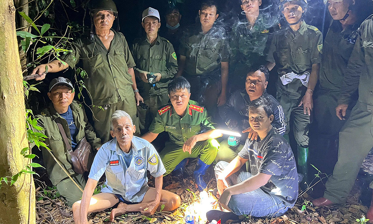 Elderly woman dies after entering forest with husband near Ho Chi Minh City