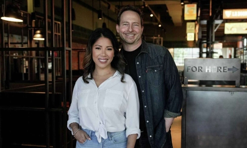 Houston residents shocked by deaths of Vietnamese-American restaurant owner's family