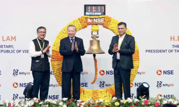 India ready to support Vietnam's capital market development