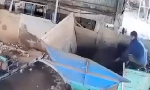 Male worker dies after being pulled into rubber grinding machine
