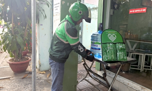 Grab launches support campaign for drivers during hot season