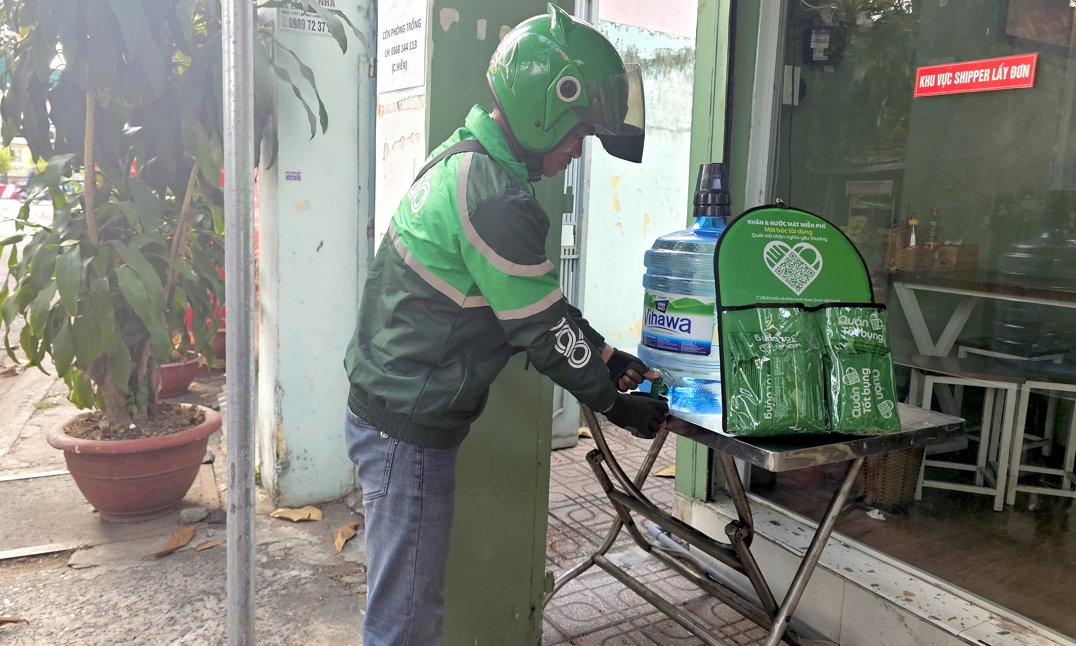Grab launches support campaign for drivers during hot season