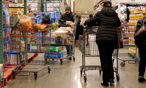 US consumer confidence hits record low