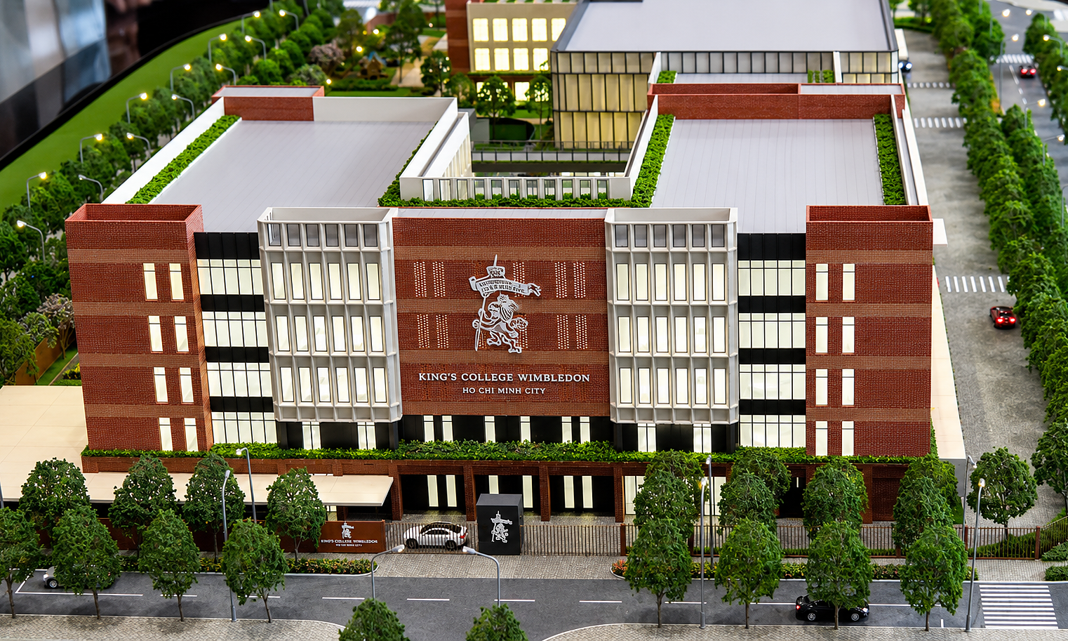 One of the top 10 UK schools arrives in Ho Chi Minh City