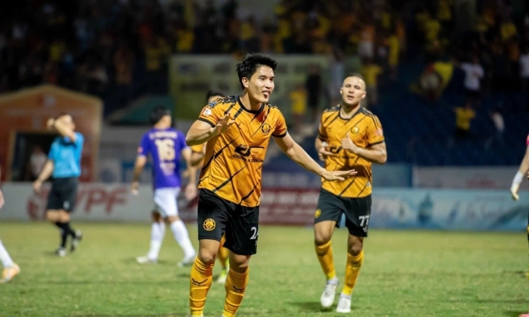 Thanh Hoa 1-0 Ha Noi FC