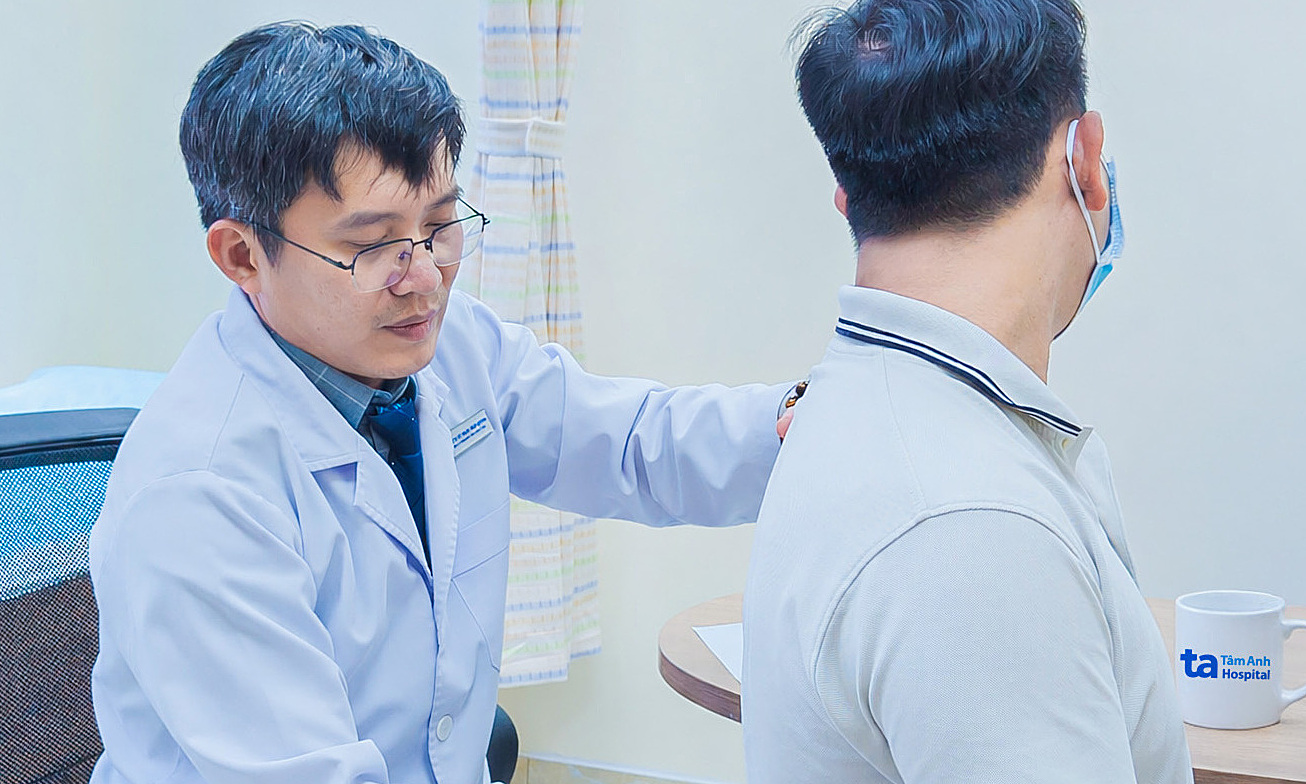 Why disc herniation surgery carries a risk of paralysis