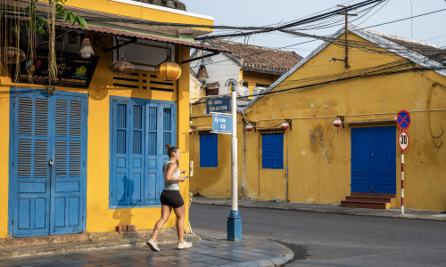 Hoi An ancient town moments reserved for early risers