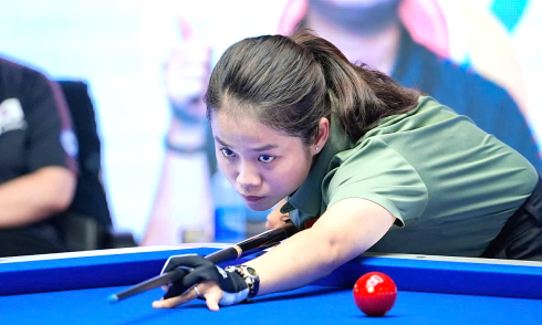 Billiards player Yen Sinh wins asian women's championship