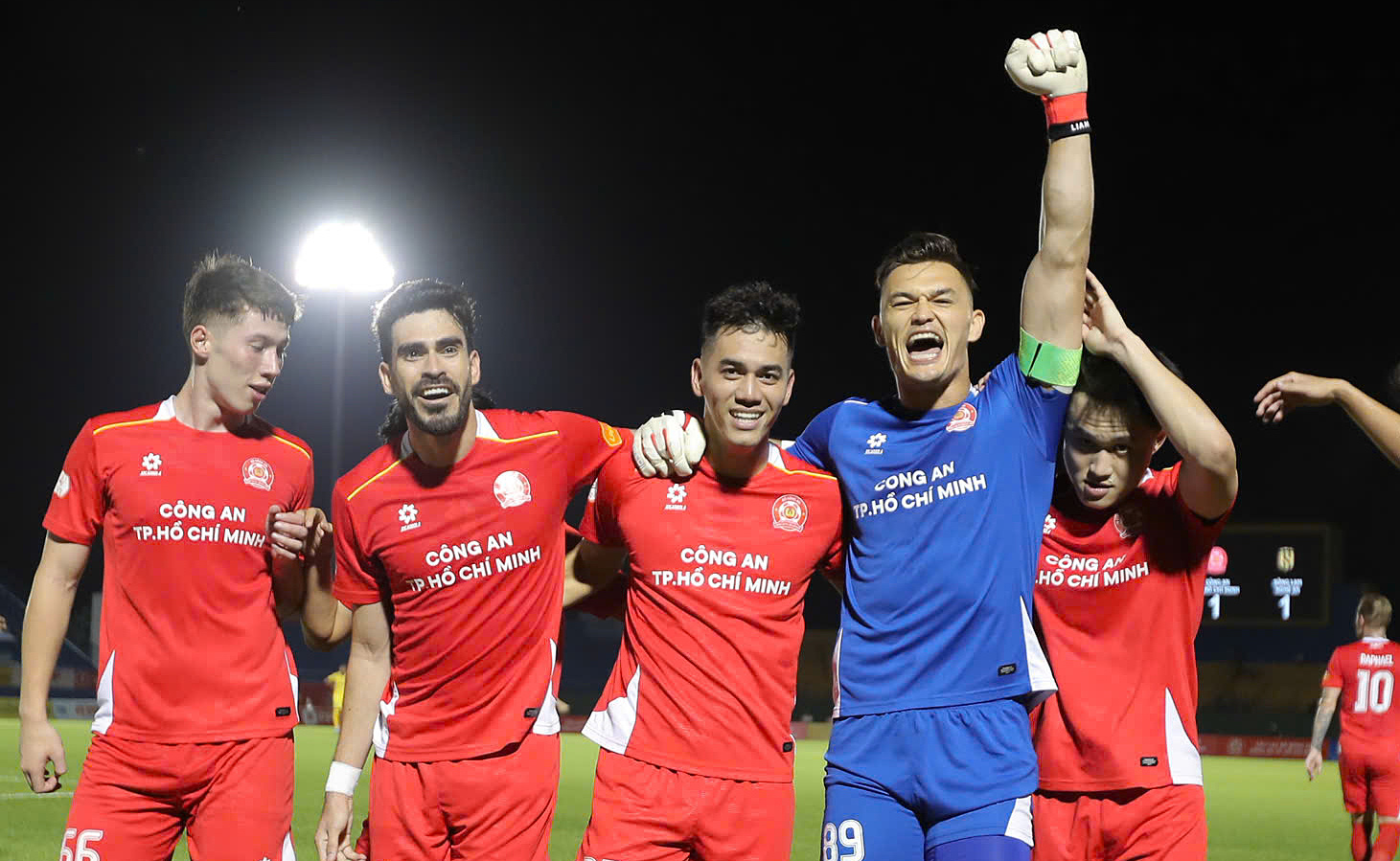 Tien Linh scores first goal in 15 matches for CA Ho Chi Minh City