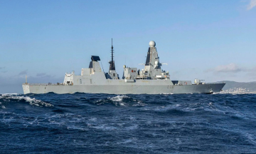 Iran threatens 'immediate reaction' if UK, France send warships to Hormuz