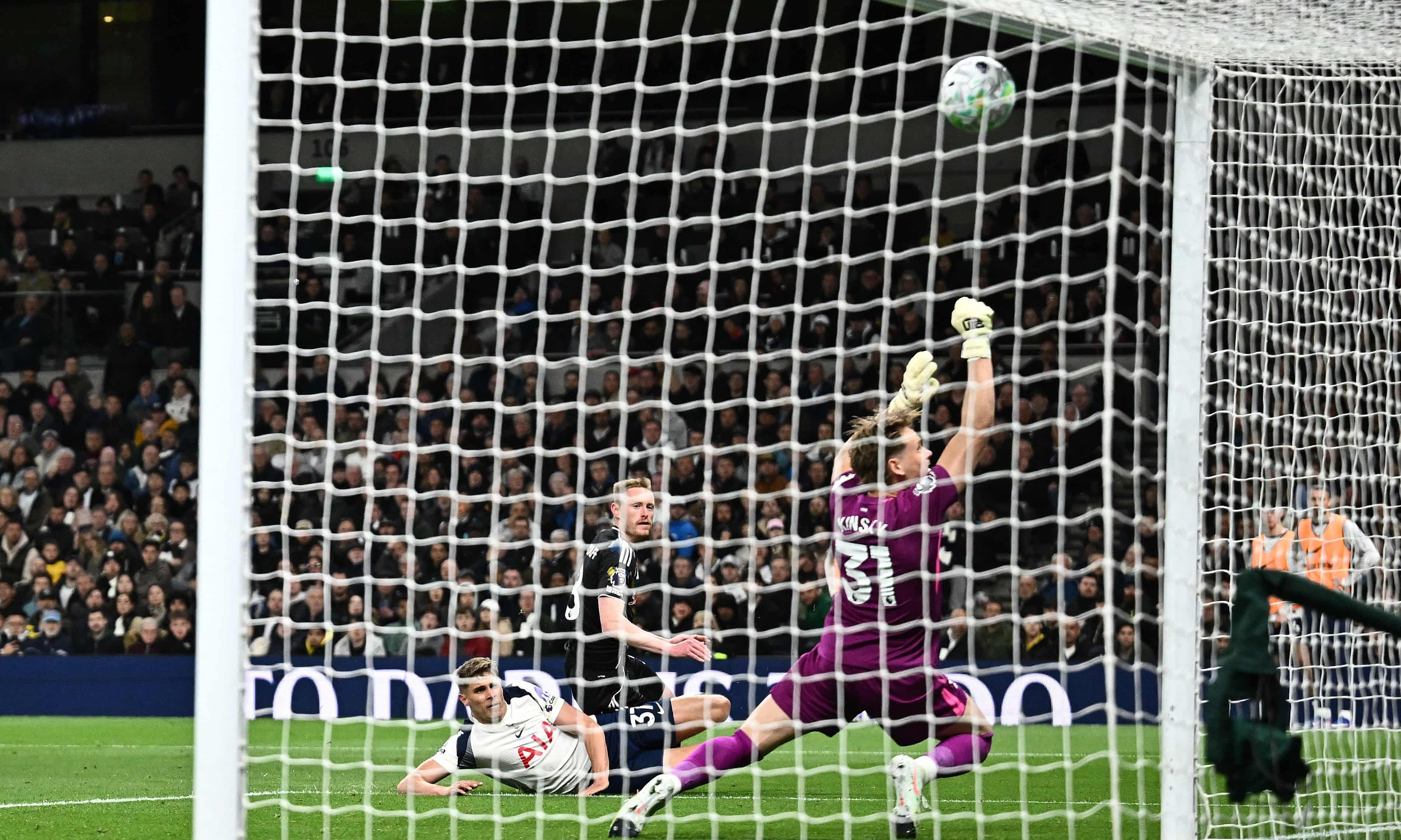 Tottenham 1-1 Leeds