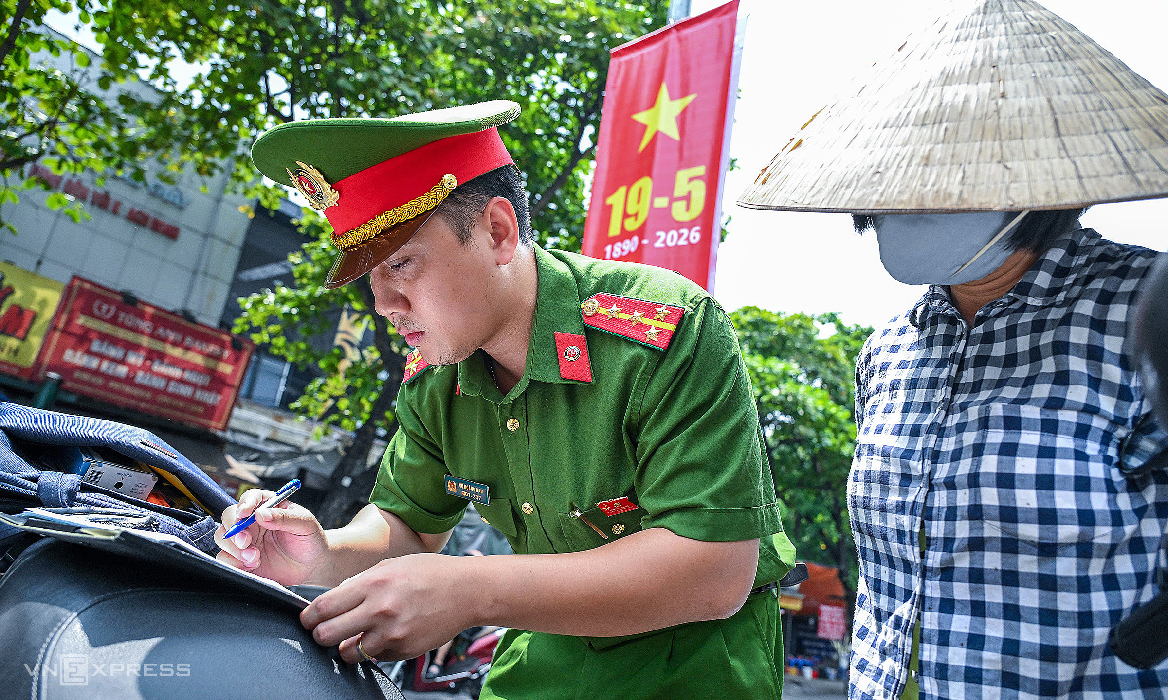 Common fines for sidewalk encroachment