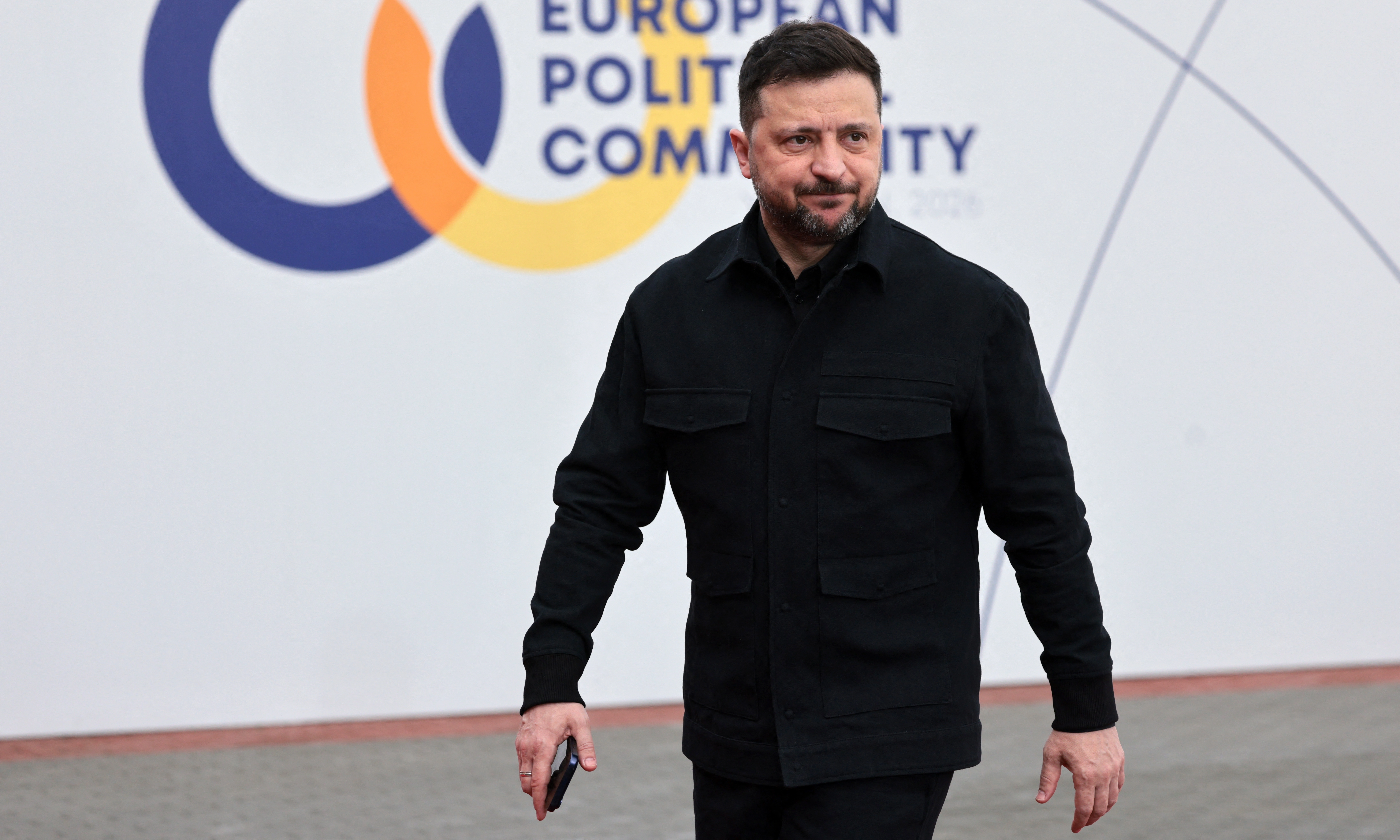 Ukraine seeks to escape America's shadow