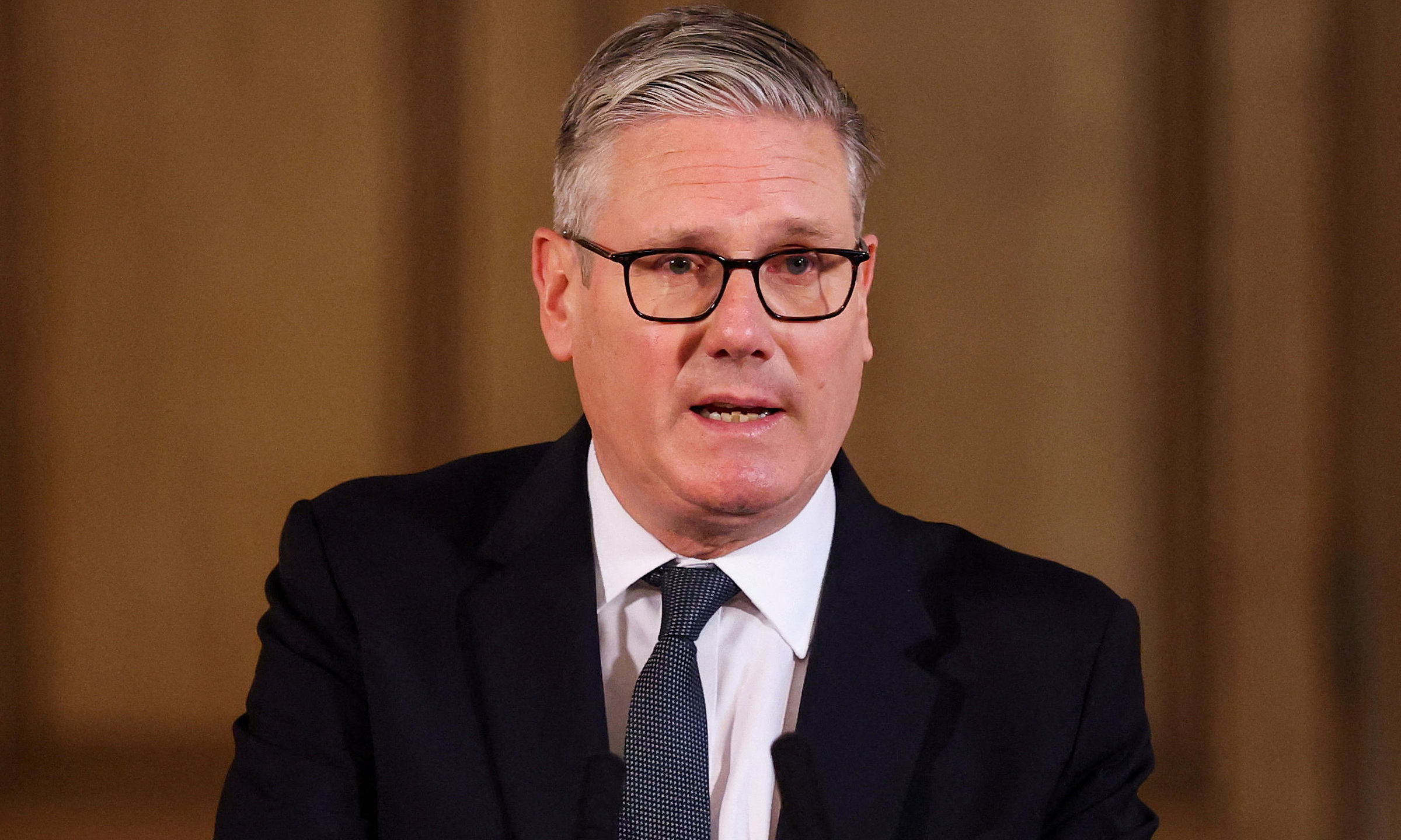 More than 70 British MPs call for prime minister Starmer to resign