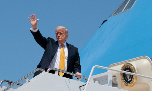 Trump departs for China visit