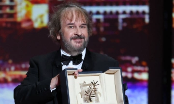 Director Peter Jackson receives honorary Palme d'Or