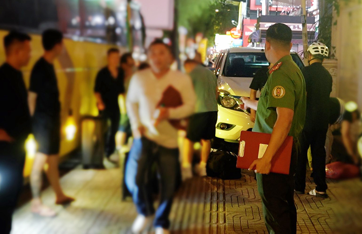 US deportees receive residency and document support from Ho Chi Minh City Police