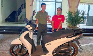 Suspect arrested for SH scooter robbery of ride-hailing driver