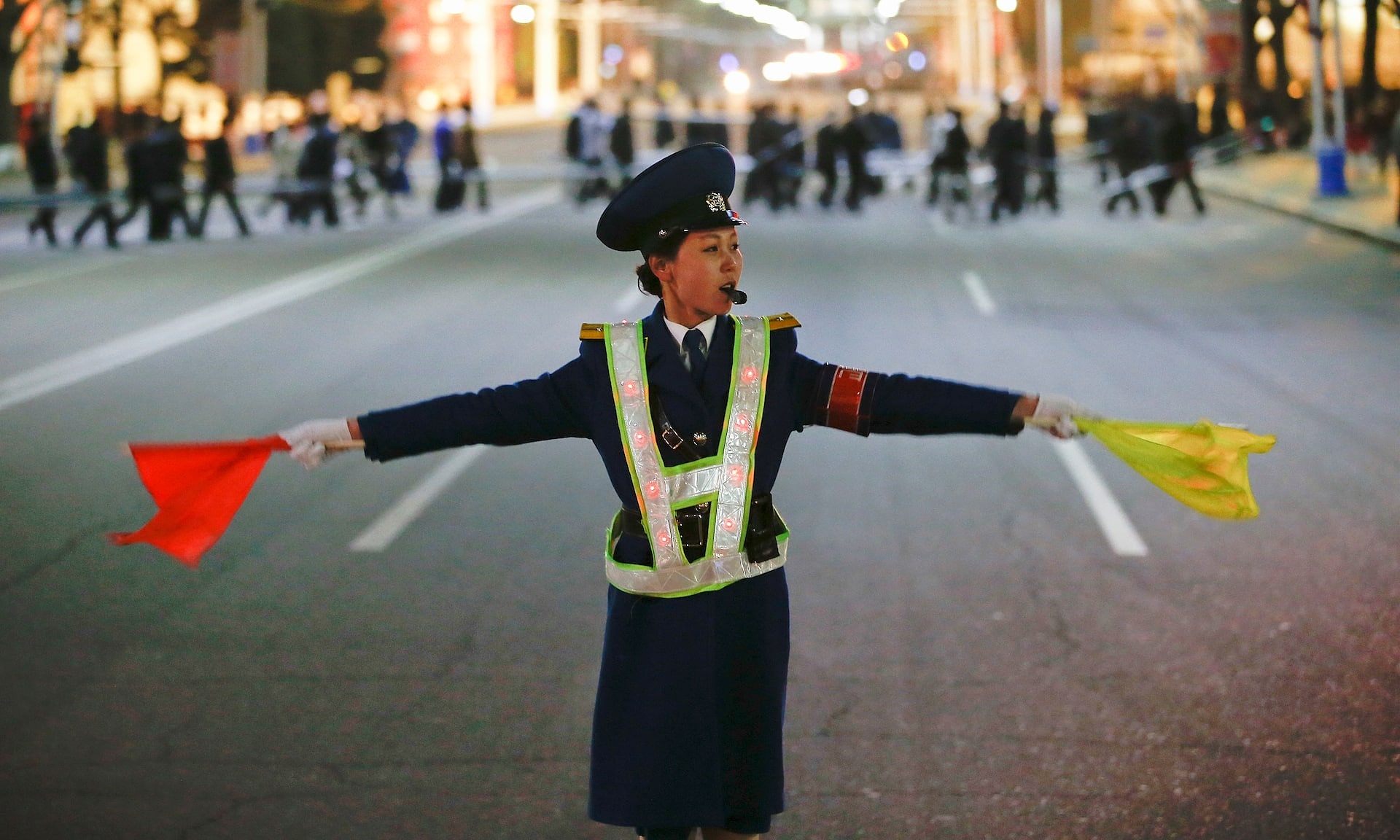 Pyongyang traffic congestion due to exploding car numbers