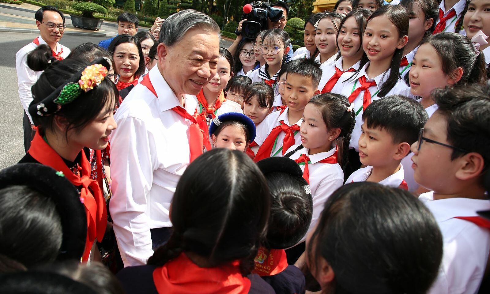 General Secretary, President: Children cannot grow up with abuse, violence