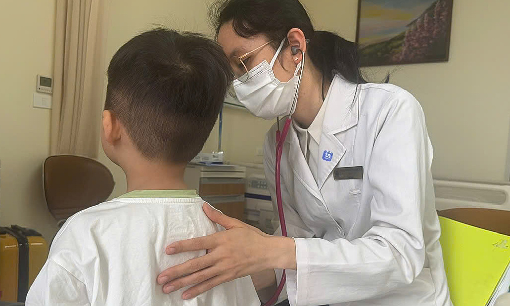 When should a child with delayed speech see a doctor?