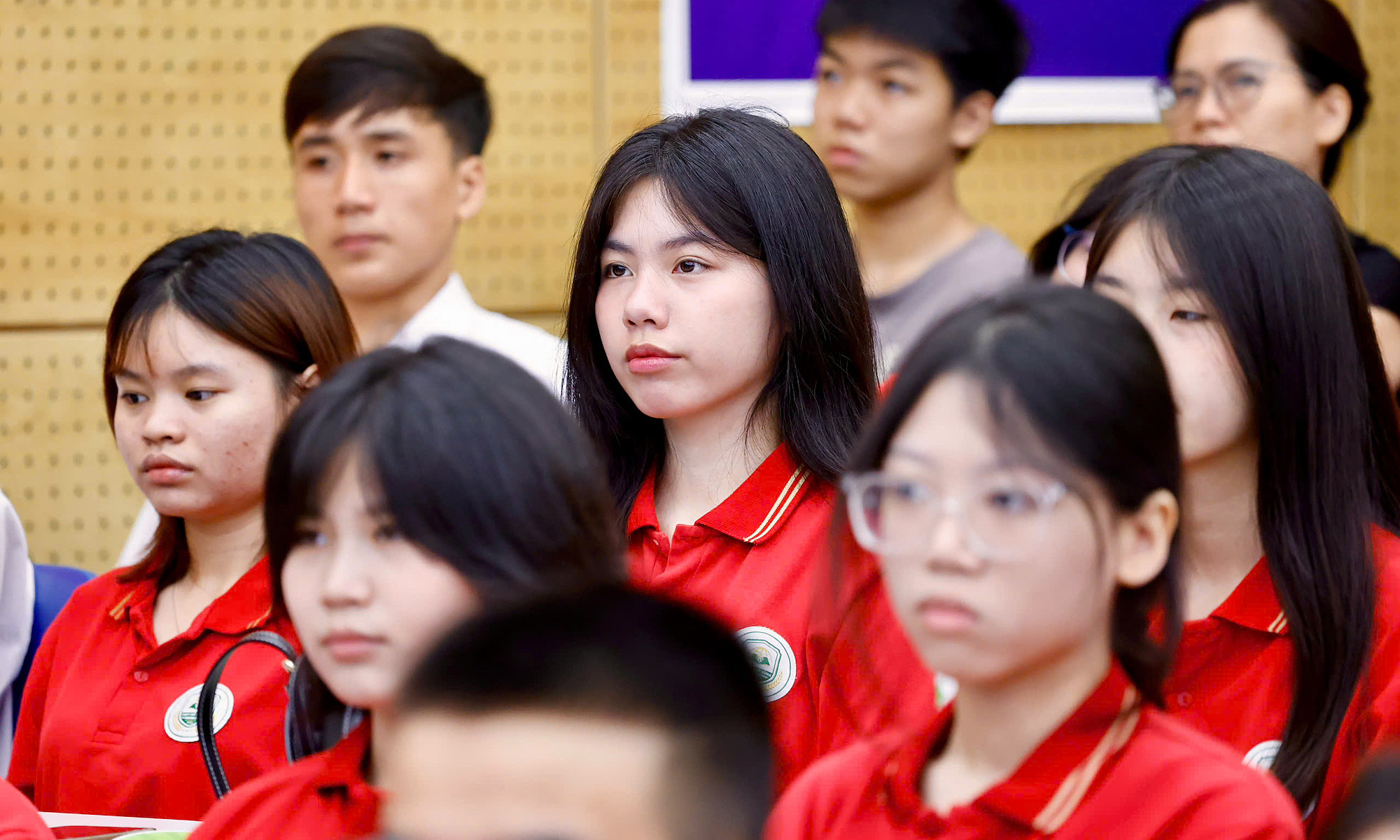 Hesitation to choose science and technology majors due to fear of math