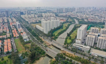 Ho Chi Minh City studies building 18 km of elevated road along Nguyen Van Linh Boulevard