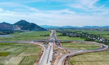 Groundbreaking for Vinh - Thanh Thuy expressway connecting Vietnam with Laos