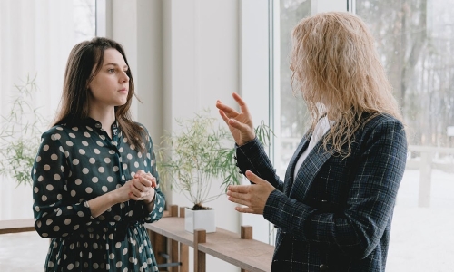 Why intelligent people struggle with communication