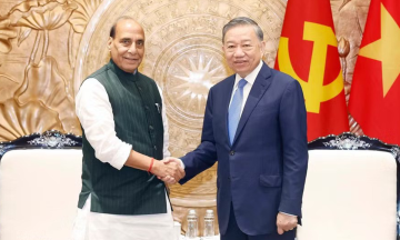 India seeks to boost defense cooperation with Vietnam