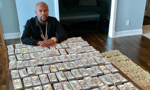 Mayweather's billion-dollar empire falters