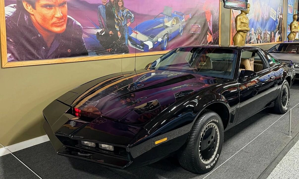 Museum cries foul as exhibit car gets speeding ticket