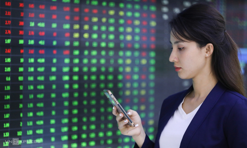 Securities trading may require facial biometric authentication
