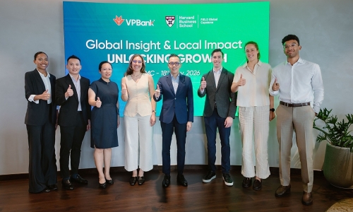 VPBank partners with Harvard University on practical training project