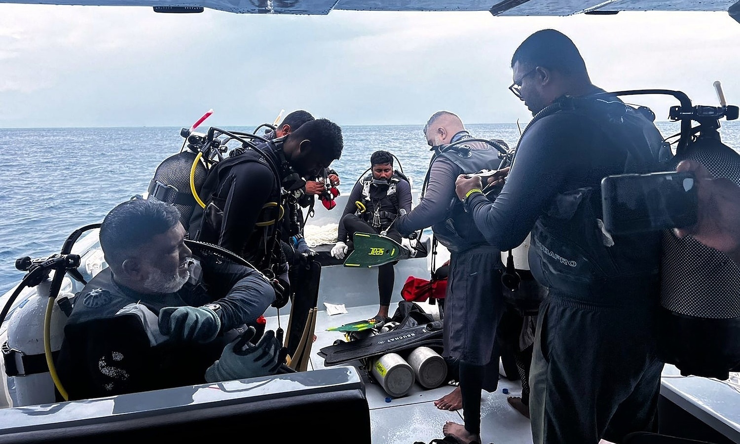 Five Italian tourists die in Maldives diving tragedy