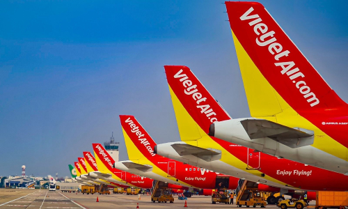 Airlines increase checked baggage fees before peak summer