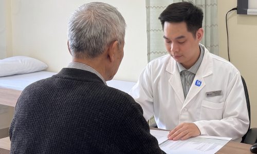 Is pulmonary tuberculosis dangerous for the elderly?