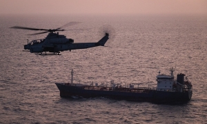 US soldiers board, search Iranian vessel 'violating blockade'