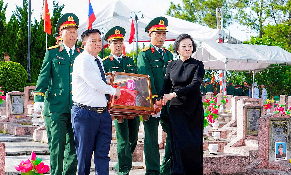 80 fallen soldiers' remains repatriated to Nghe An