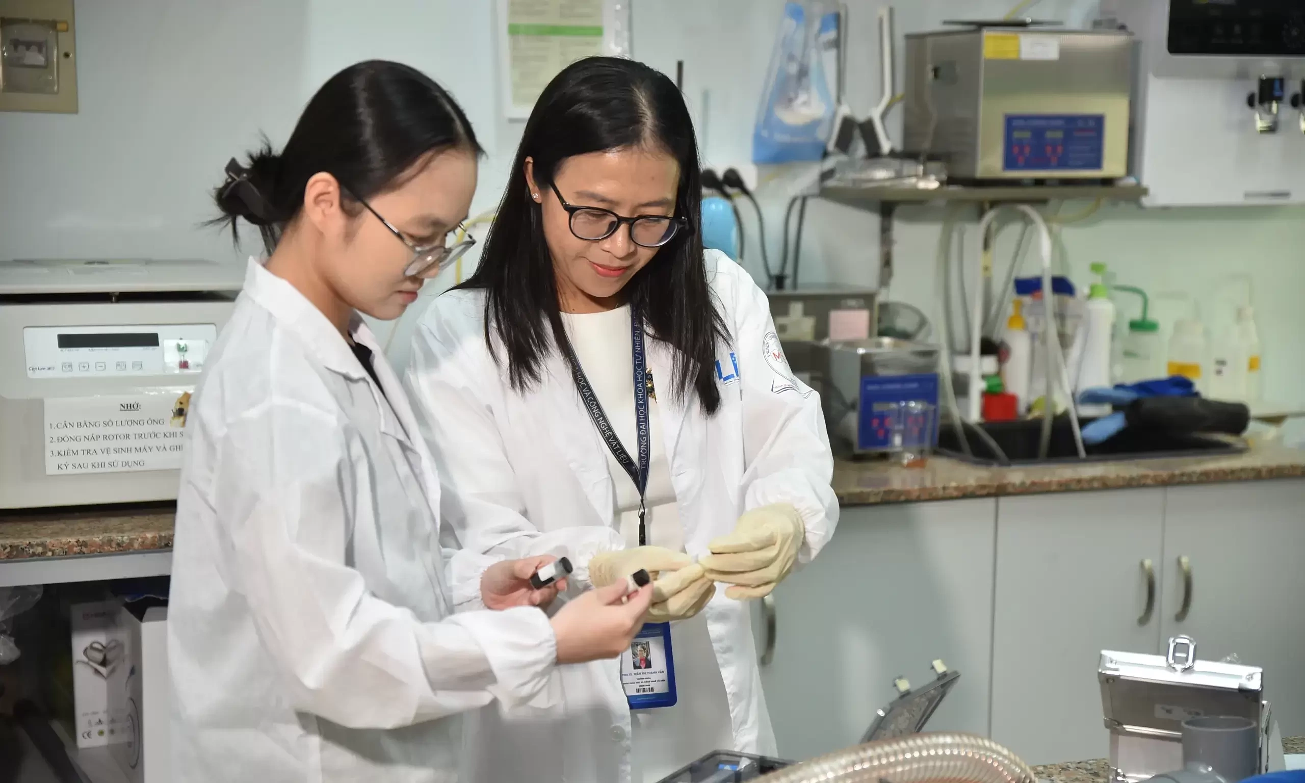 Scholarships of up to 5,5 million VND monthly for students in 15 technology fields