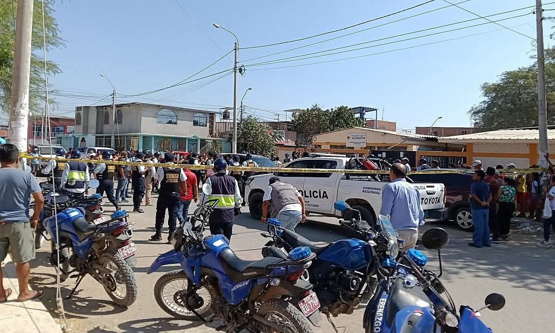 Mayor ambushed and shot dead on Peru street