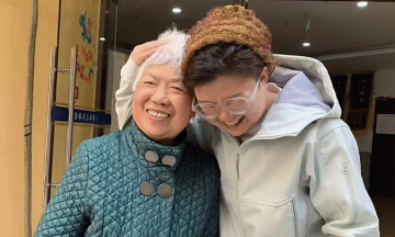 The booming profession of elderly care managers
