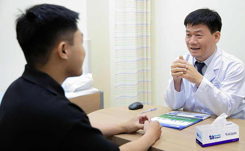 Doctor points out early signs of liver cancer