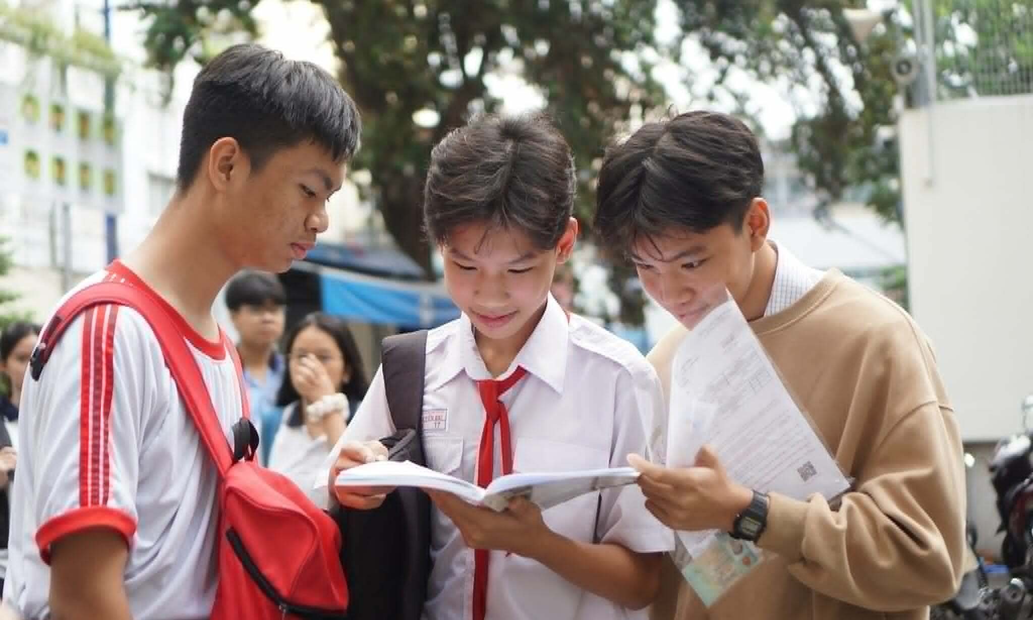 Nearly 11,000 students compete for specialized 10th-grade spots
