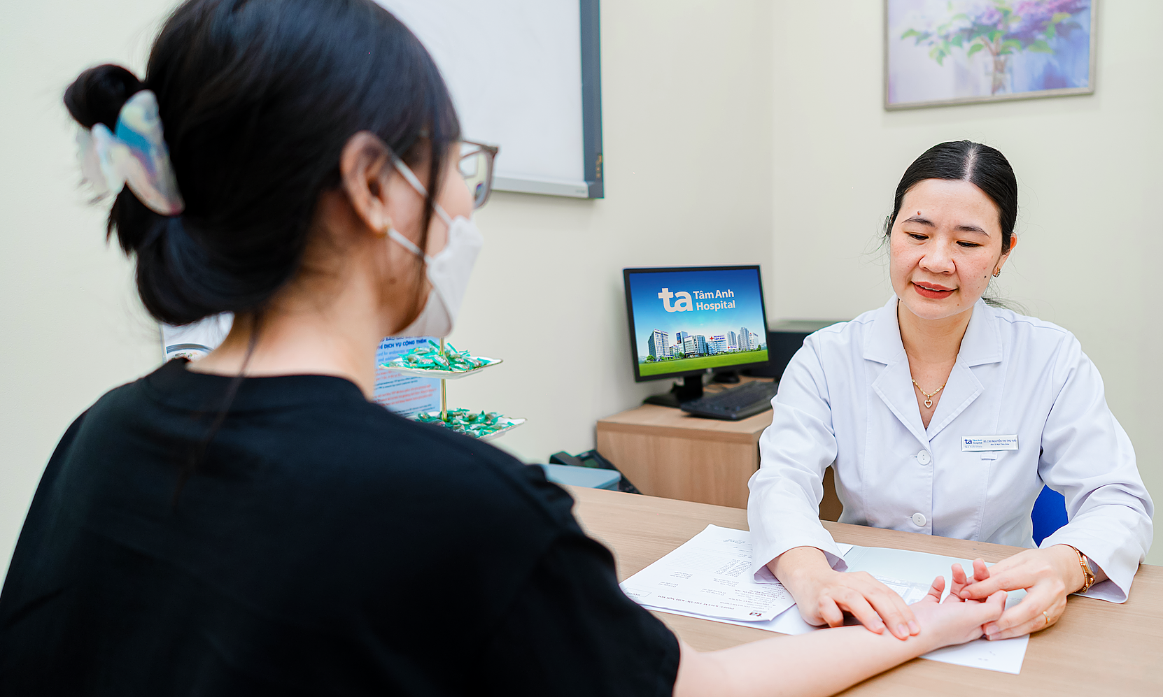 Four ways to prevent hepatitis B
